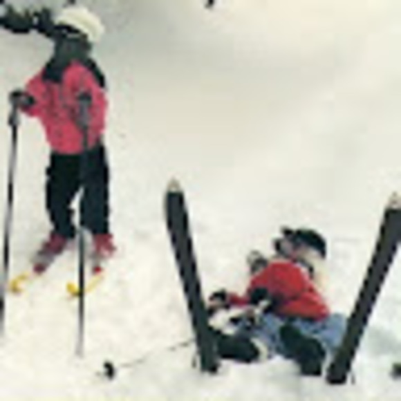 Meet your Posher, Ephy - Picture 1 of 1